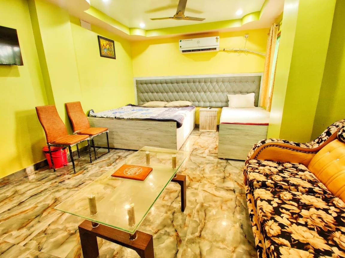 Hotel Mahal & Restaurant Kalyani Exterior photo